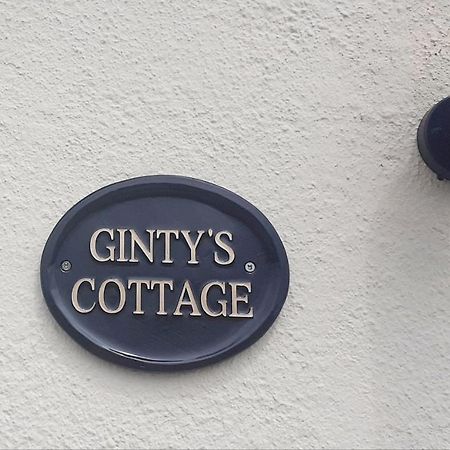 Cozy & Remote Hideaway Gintys Cottage Ross Port Exteriör bild