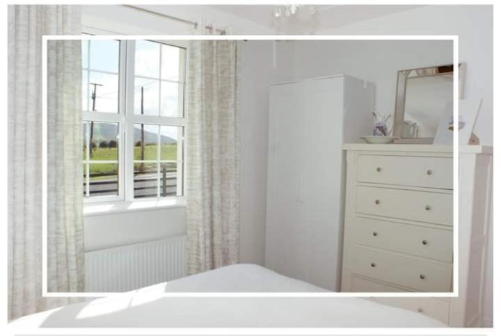 Cozy & Remote Hideaway Gintys Cottage Ross Port Exteriör bild